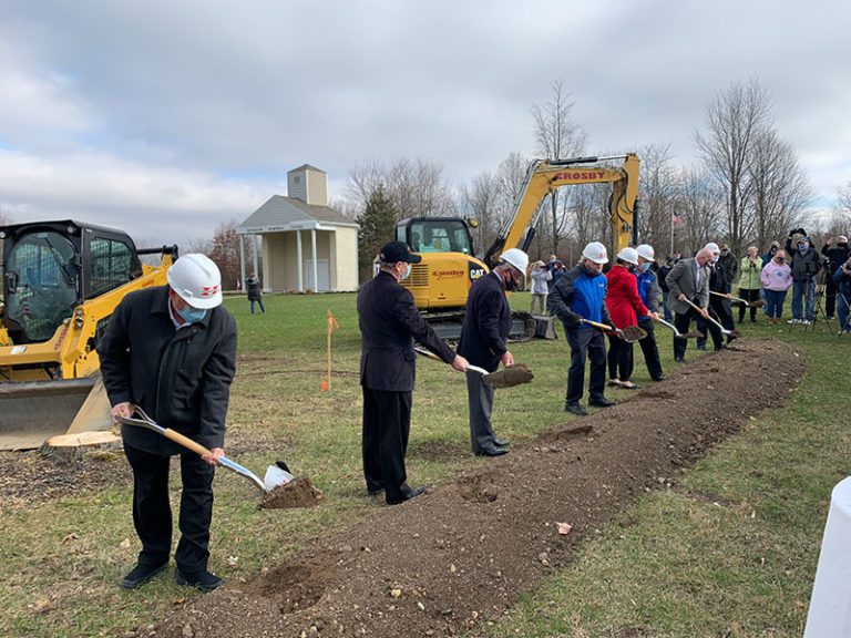 Groundbreaking for Vietnam Wall memorial in Fort Wayne takes place on ...